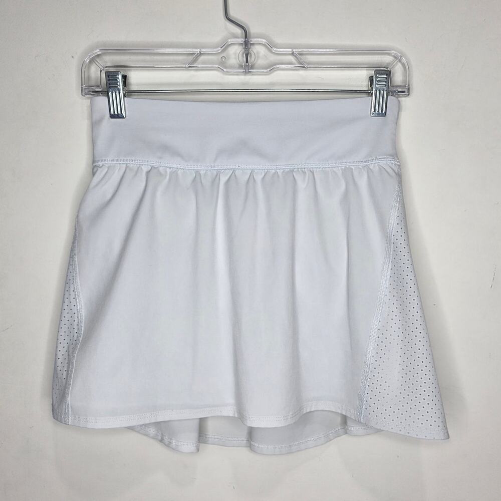 Spanx white flowy athletic skirt skort - small - golf tennis pickleball